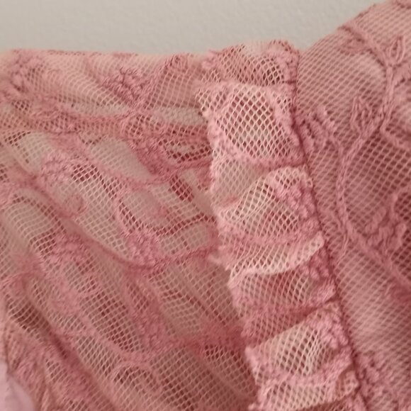 'LAPIS' Dusky Pink Cap Sleeve Lace Blouse Size XL NWT - Picture 7 of 15